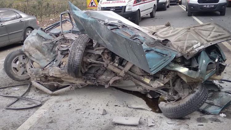 Balıkesir'de dehşete düşüren kaza! 1 ölü, 10 yaralı