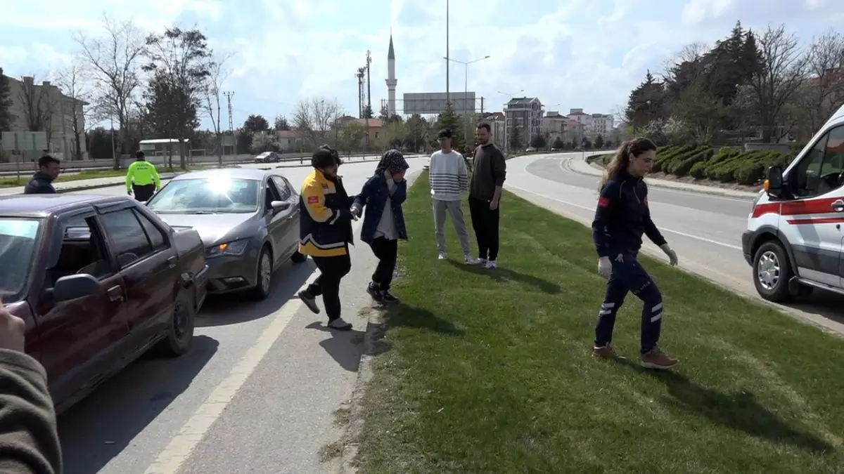 Kırklareli'nde Zincirleme Trafik Kazası: 1 Yaralı