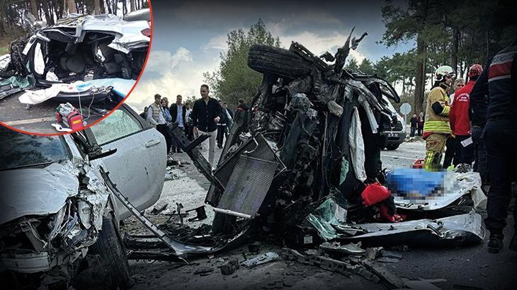 SON DAKİKA! Balıkesir'de korkunç kaza! 4 araç birbirine girdi: Ölü ve yaralılar var