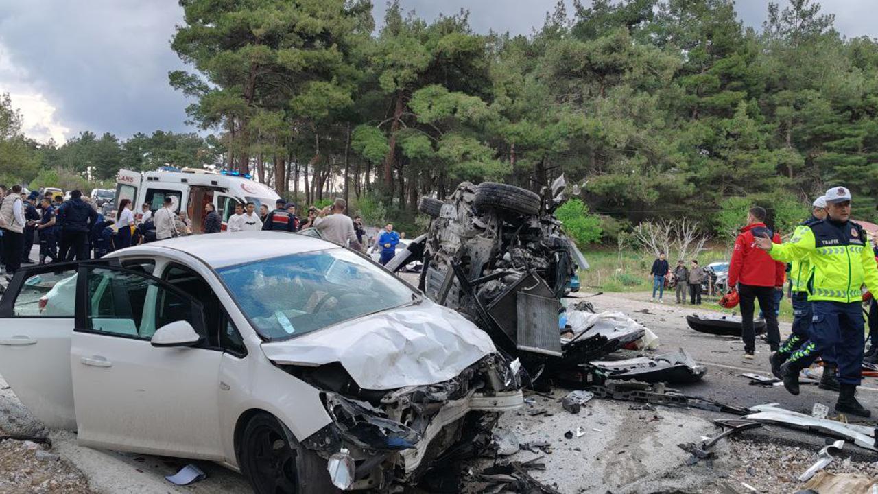 Bayram tatilinin başlangıcında 27 kişi öldü.