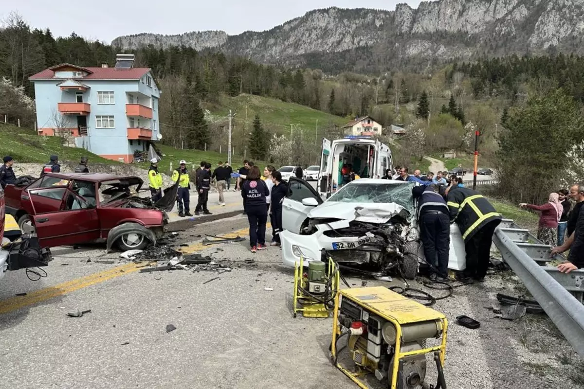 Kastamonu'da Kaza: 3 Ölü, 4 Yaralı