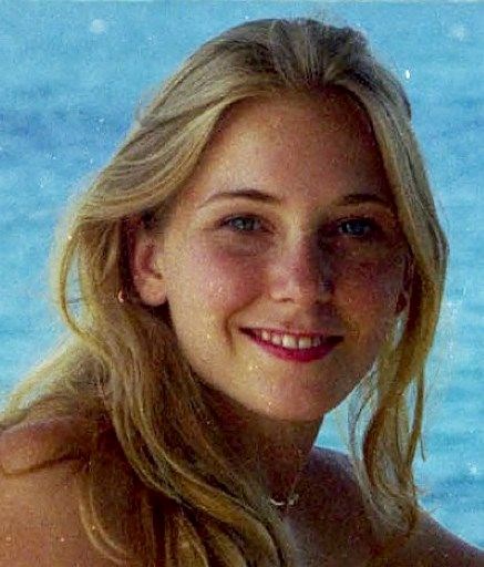 Pedofili milyarder mağduru kadın bir kaza geçirdi!