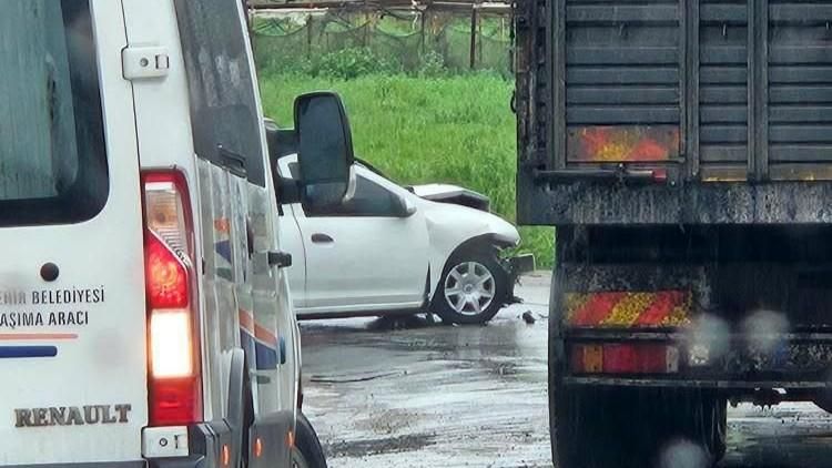 Dörttepe'de ciddi bir trafik kazası meydana geldi.