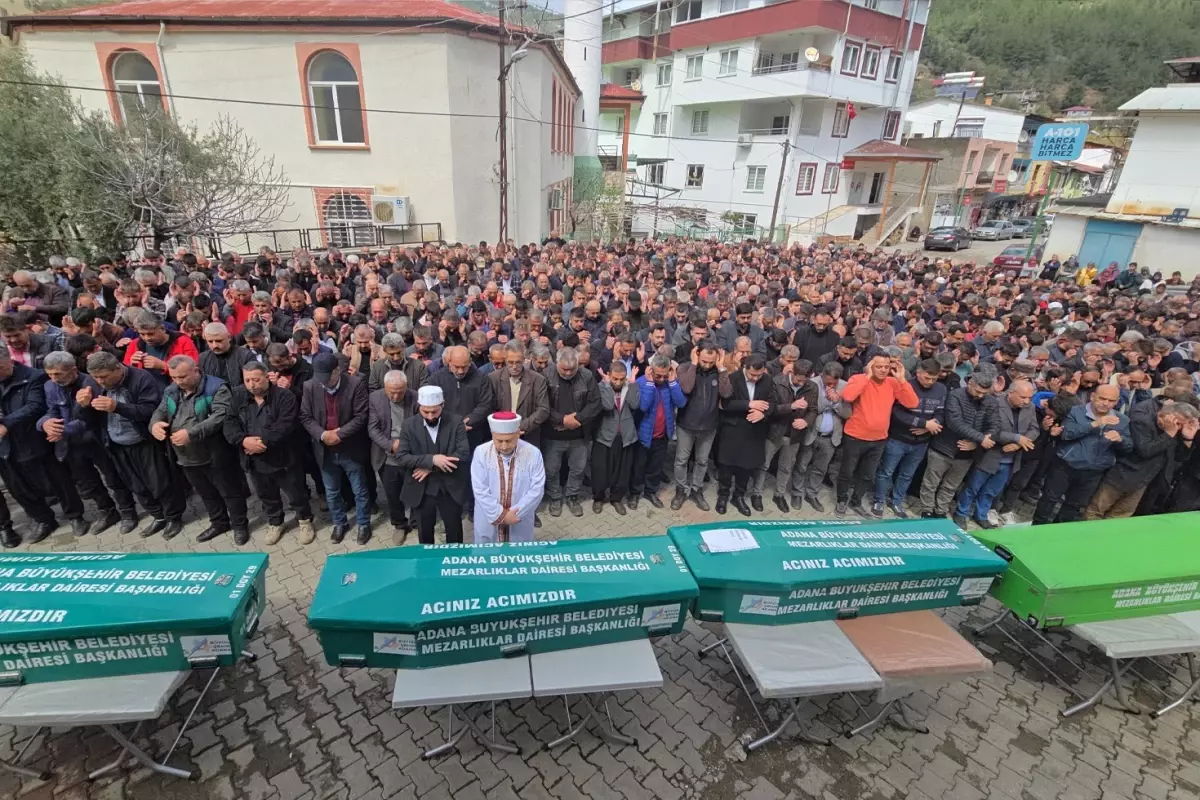 Adana'da trafik kazasında Ülkü Güleç ve çocukları yaşamını yitirdi.