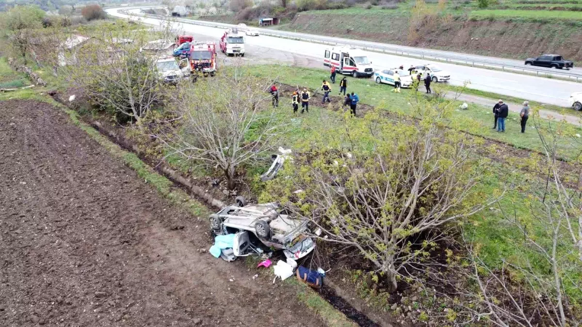 Amasya'da Trafik Kazası: Bir Kişi Hayatını Kaybetti, İki Kişi Yaralı