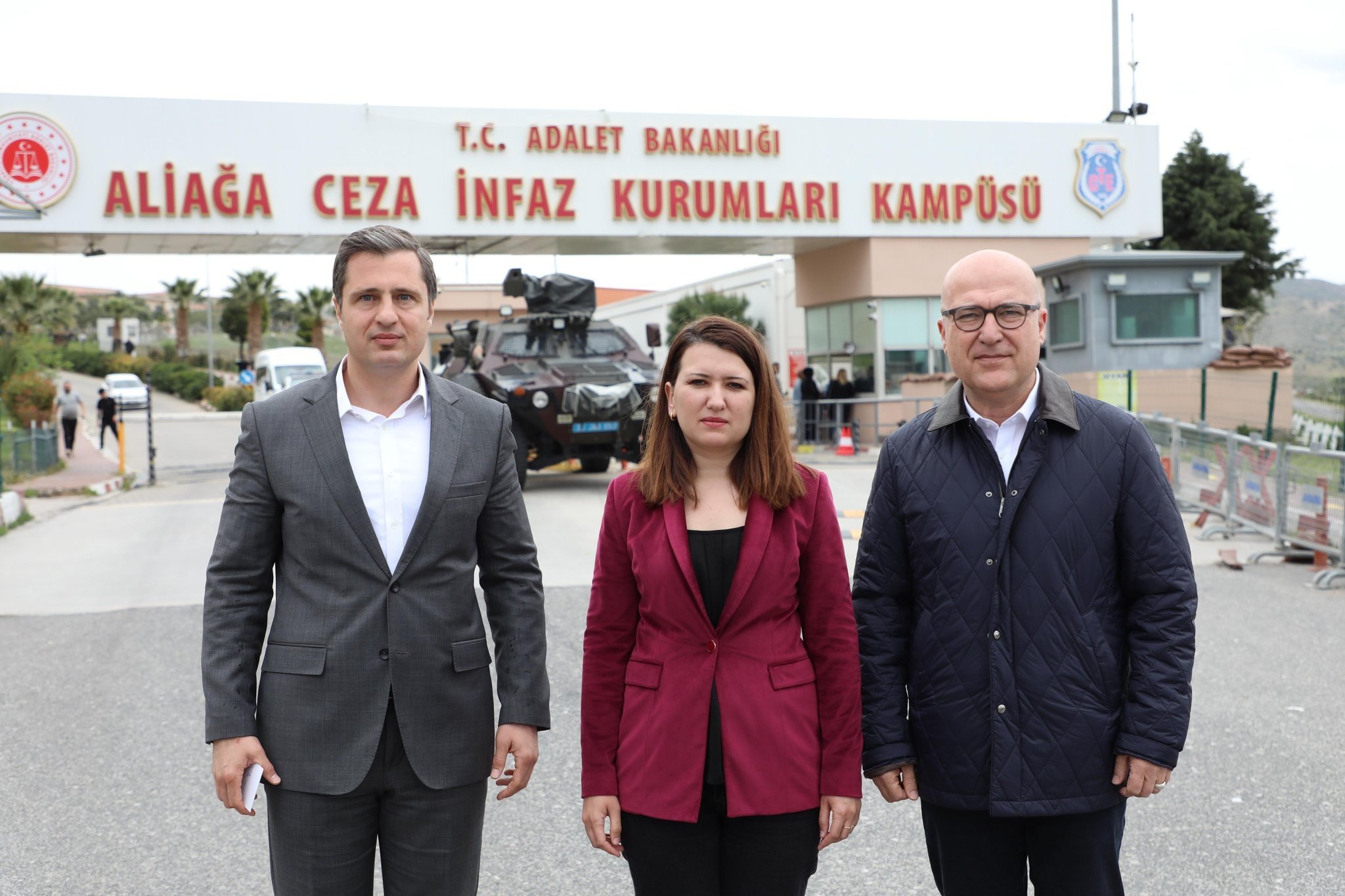 CHP'li 2 vekil kaza yaptı, araç tamamen hasar gördü!