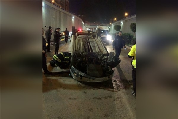 İskenderun'da trafik kazasında 2 kişi yaralandı.