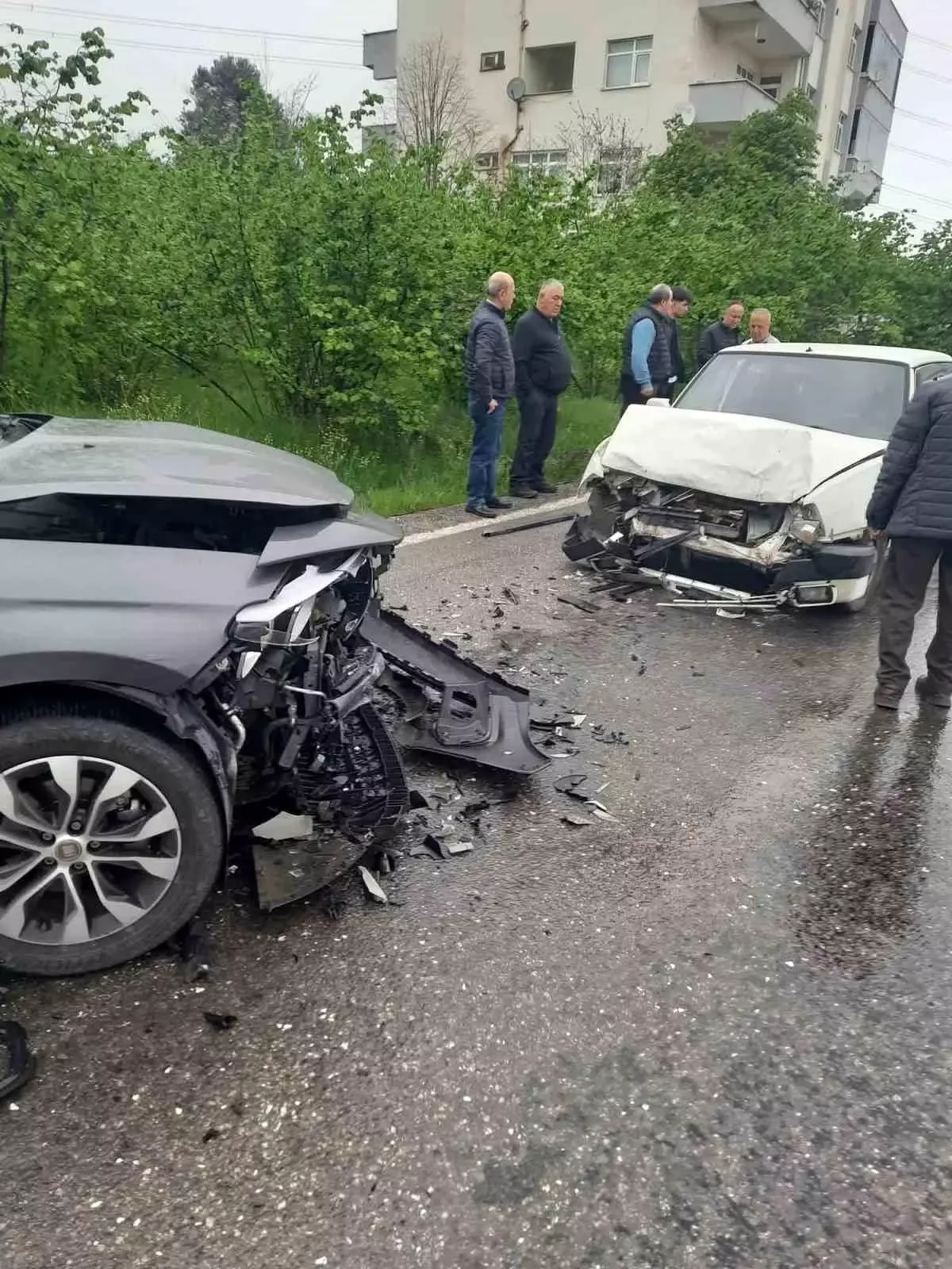 Zonguldak'ta Kaza: İki Kişi Yaralı
