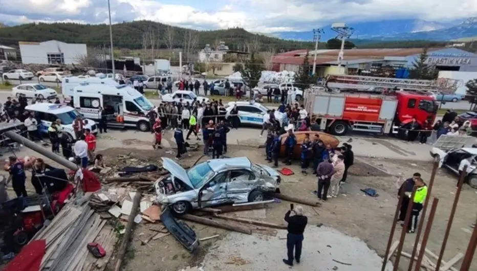 57 kişi hayatını kaybetti, 6 bin 533 kişi ise yaralandı olarak ortaya çıkan trajik durum.