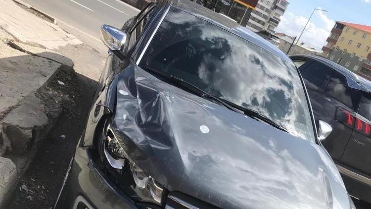Top peşinden giderken araba çarptı, 10 yaşındaki çocuk hayatını kaybetti.