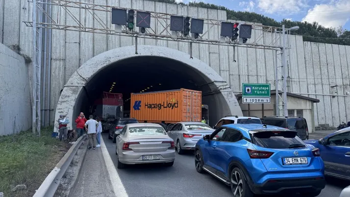 Anadolu Otoyolu'nda ardışık trafik kazası!