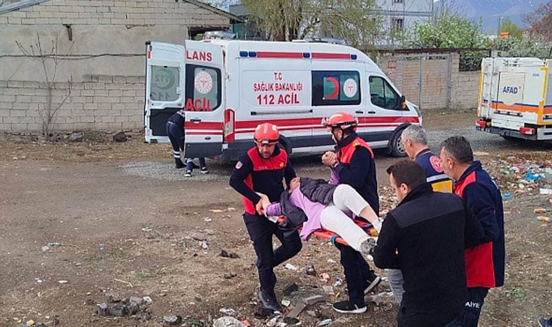 Iğdır’da kaza meydana geldi: 2 kişi yaralandı.
