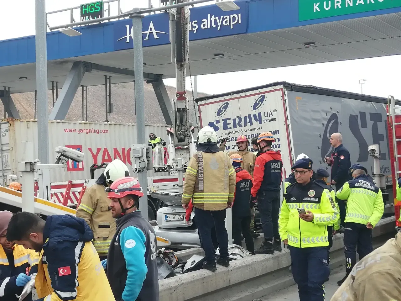 Kuzey Marmara Otoyolu'nda trajik kaza: 4 ölü.