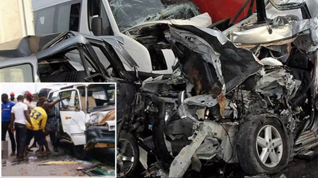 Nijerya'da ardışık trafik kazası: 25 kişi öldü.