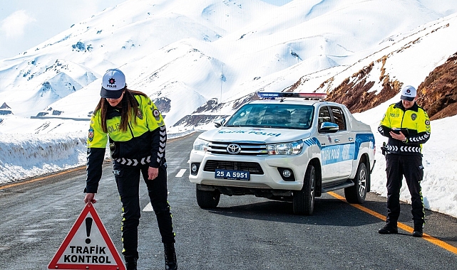 Erzurum şehir merkezinde bir ayda 95 trafik kazası - Haberler