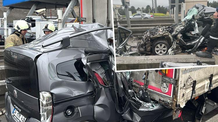 Pendik'te otoyol gişelerinde yine kaza, yine kayıp yaşandı.