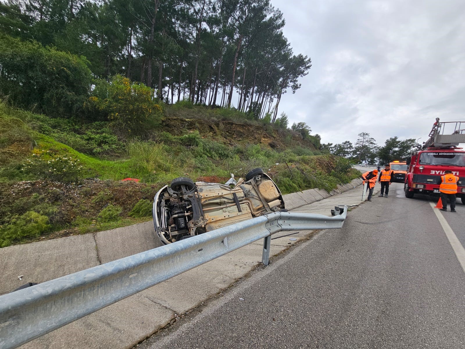 Fethiye'de kaza: Üç kişi yaralandı.