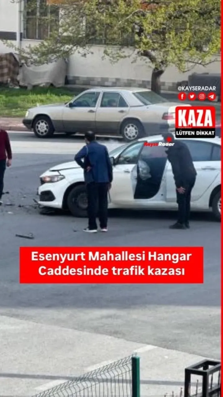 Hangar Caddesi'nde trafik kazaları sık sık yaşanıyor. Yetkililerden önlem alınması isteniyor.