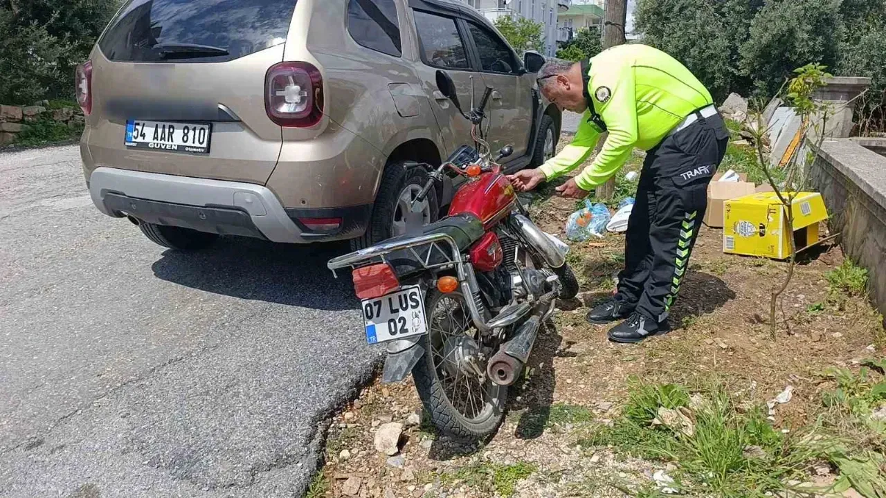 Sürücüler kaza yerinden ayrıldı.