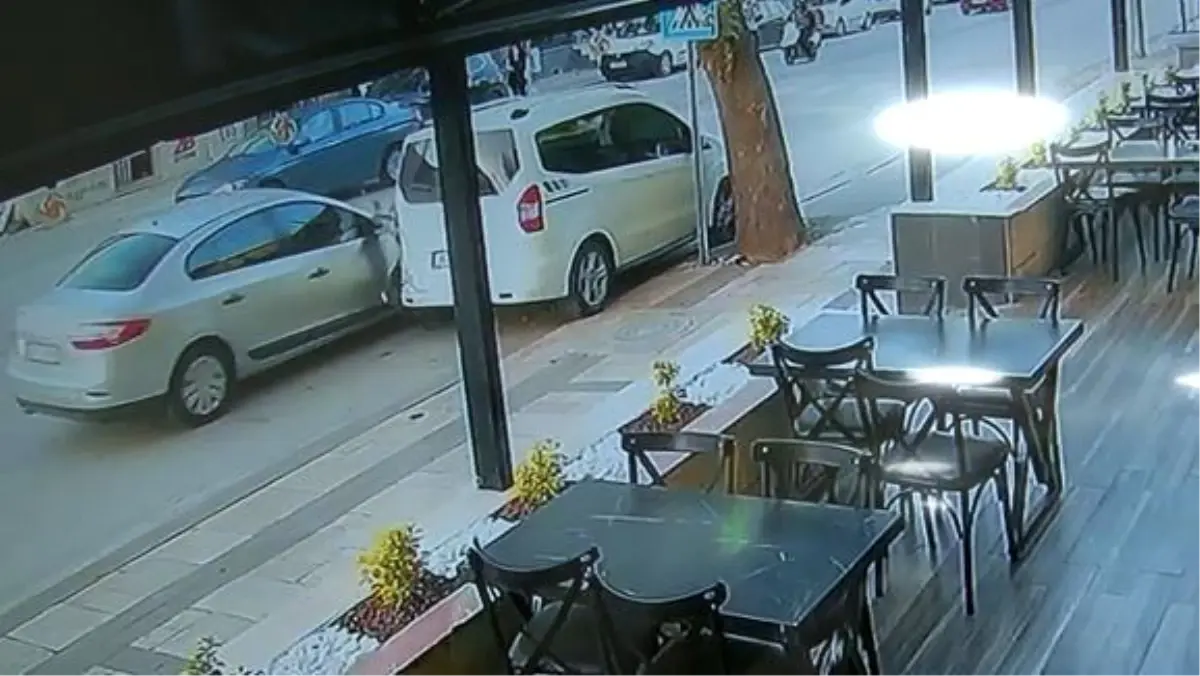 Denizli'de Ardışık Trafik Kazası