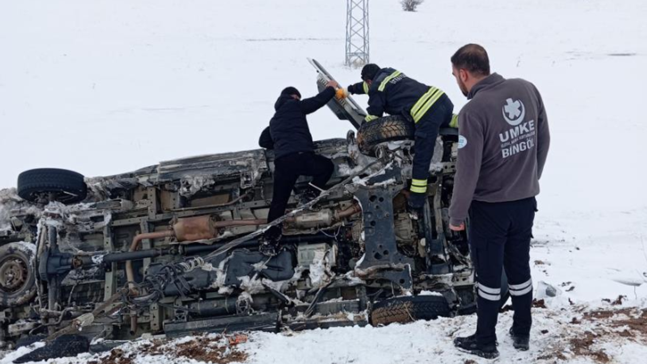 Ambulans kazaya karıştı, hasta vardı!