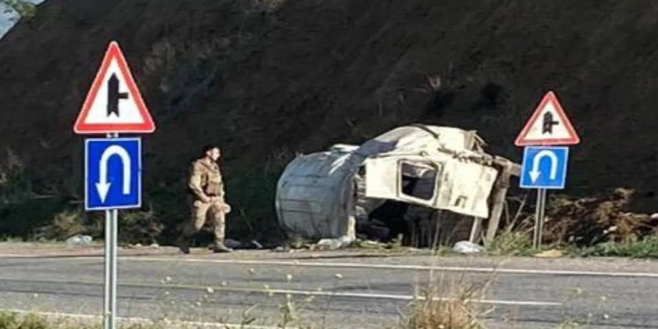 Diyarbakır'da kaza: 1 ölü, 1 yaralı.