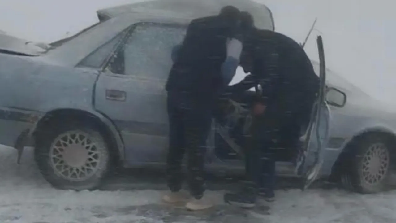 Karatay'da trafik kazasında 2 kişi hayatını kaybetti.