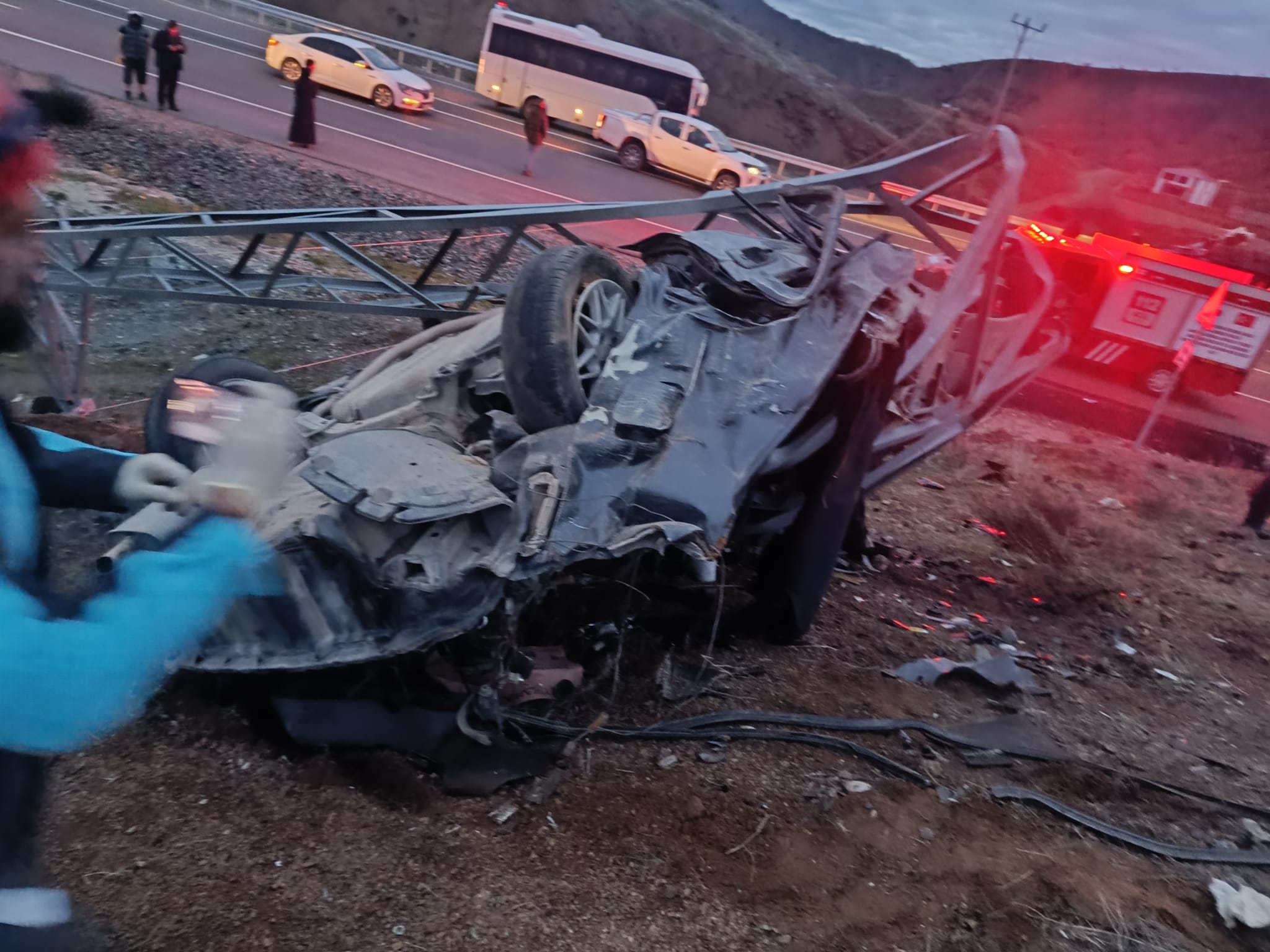Bingöl’de Trafik Kazası:1 Ölü, 1 Yaralı