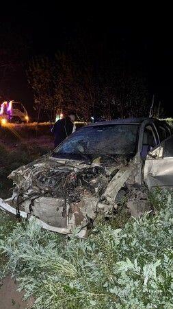 Gece Yarısı Trafik Kazası: Otomobil Tarlaya Uçtu, 4 Yaralı