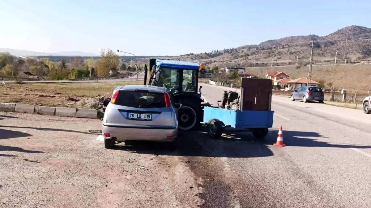 Kırıkkale'de Trafik Kazası: 3 Jandarma Yaralı