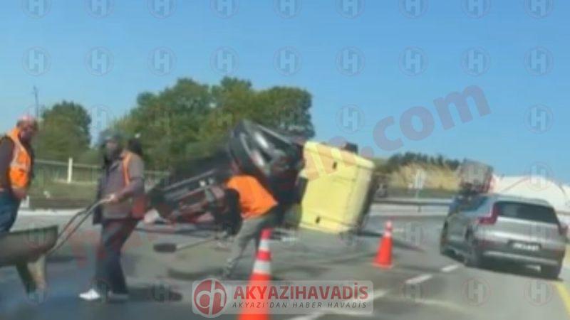 Silobas Kazası: Yemler yola döküldü
