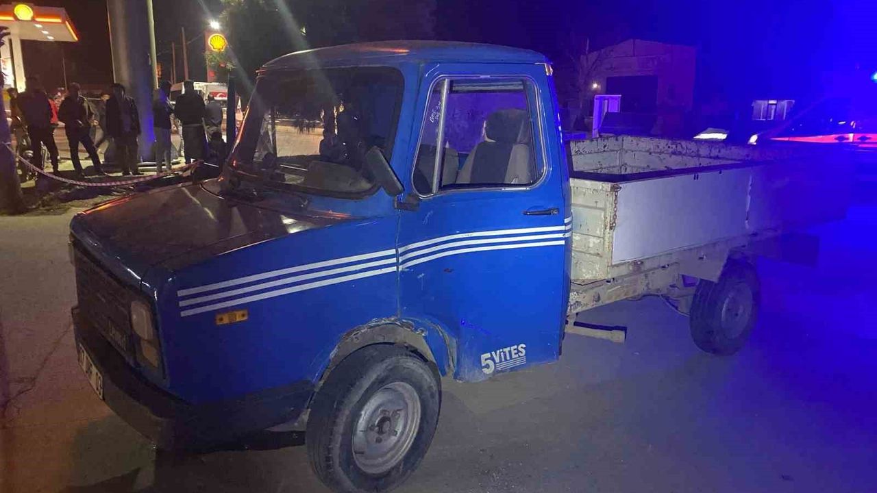 Antalya'da feci kaza: Motosiklet sürücüsü hayatını kaybetti