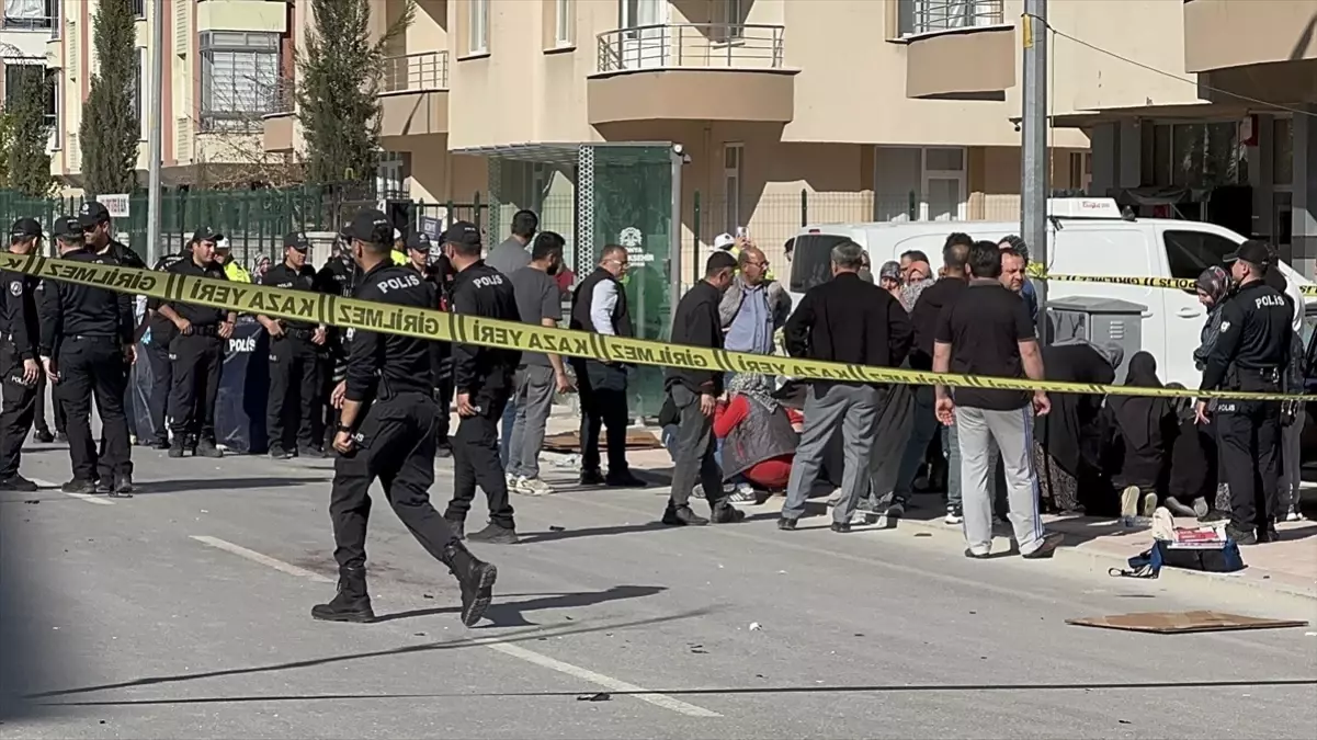 Konya'da Trafik Kazası: 1 Çocuk Öldü, Diğeri Ağır Yaralı