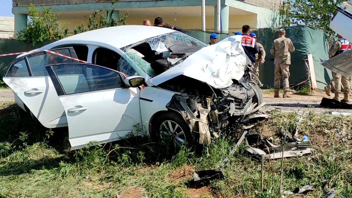 Şanlıurfa'da feci trafik kazası: 3 ölü