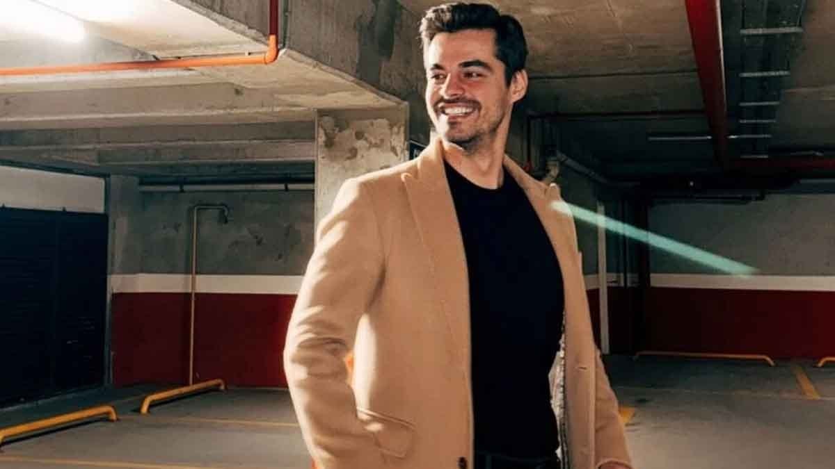 Berk Atan trafik kazası geçirdi! Genç oyuncunun sağlık durumu nasıl?