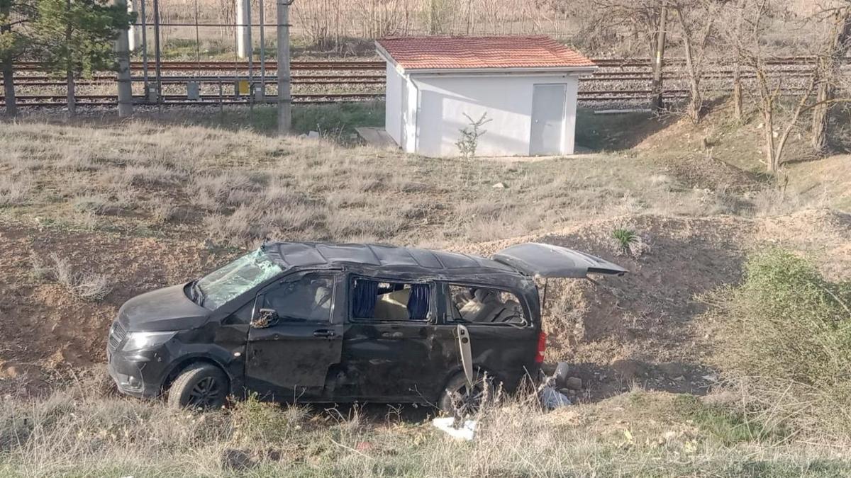 Gönül Dağı dizisinin sevilen oyuncusu Berk Atan trafik kazası geçirdi!