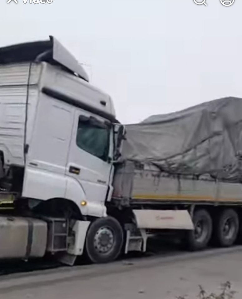 Fatsa’da Tır Kazası: Sahil Yolu Işıklarında Trafik Yoğunluğu