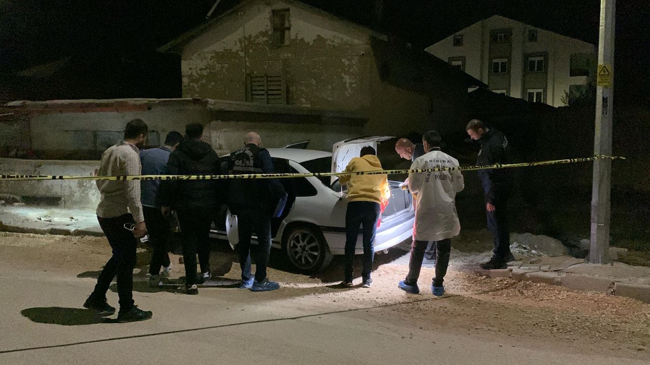 Kavgada yaralanan şahıs trafik kazası geçirdi