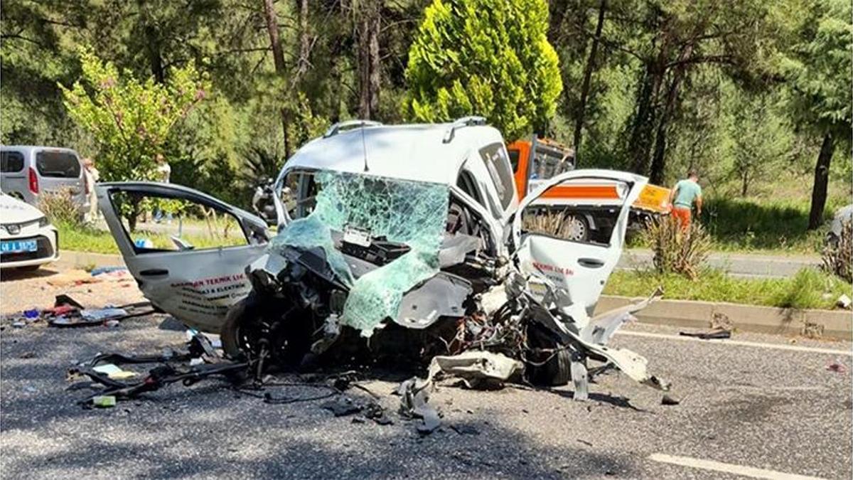 Muğla'da feci kaza! Ölü ve yaralılar var