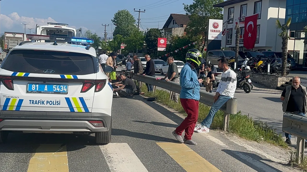 Düzce'de trafik kazası: 2 yaralı