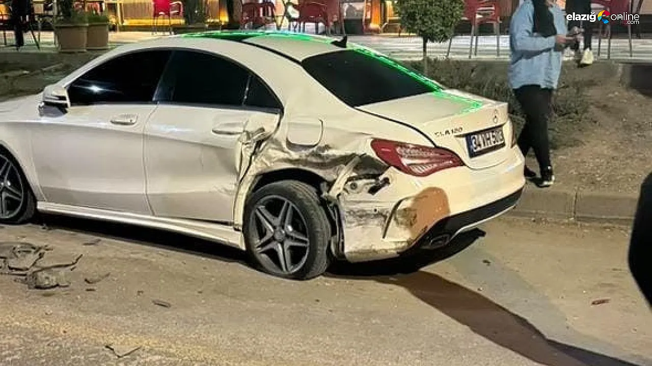 Elazığ'da Feci Kaza: Malatya Caddesi'nde Otomobil Ters Döndü!