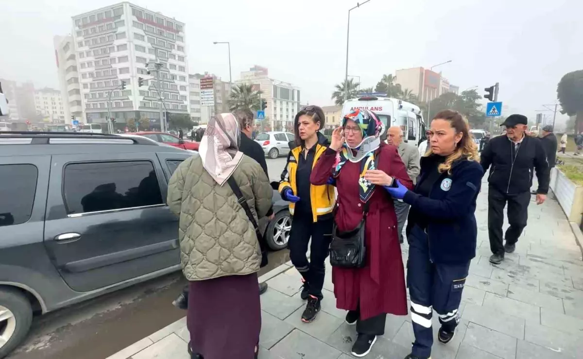 Samsun'da Trafik Kazası: İki Yaralı