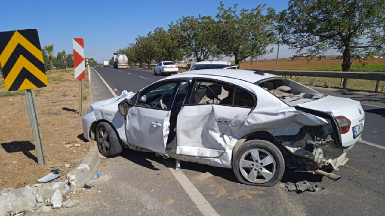 Şanlıurfa Hipodrum Kavşağında Trafik Kazası; 5 Yaralı