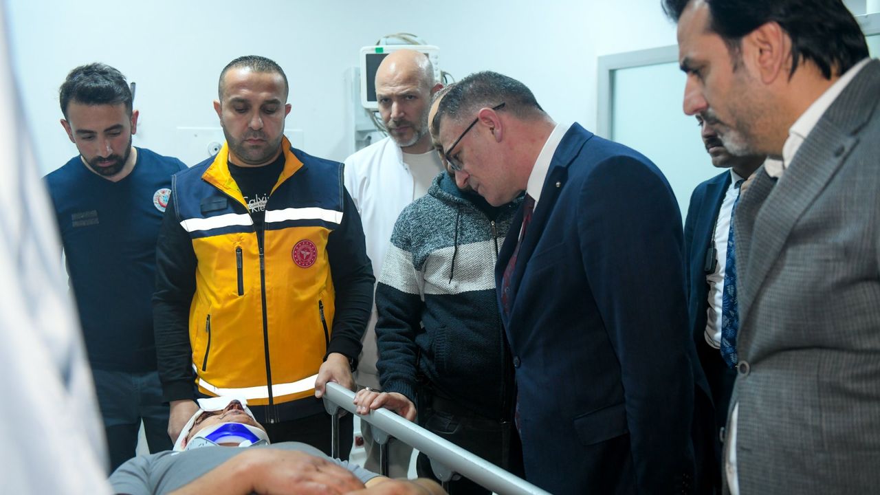 Vali Balcı, Trafik Kazasında Yaralanan Vatandaşları Ziyaret Etti
