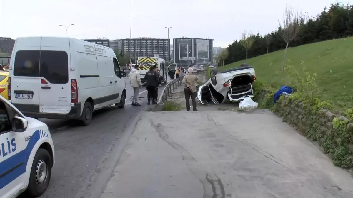 Bakırköy'de Zincirleme Trafik Kazası