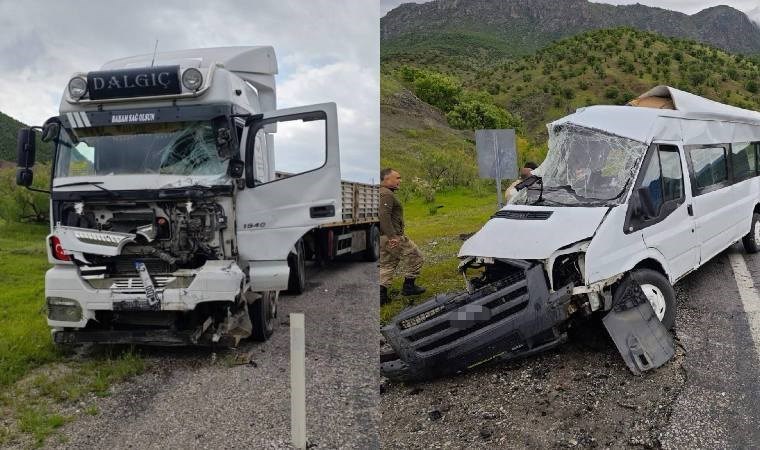 Bitlis’te feci kaza... TIR ile minibüs çarpıştı: Ölü ve yaralılar var!