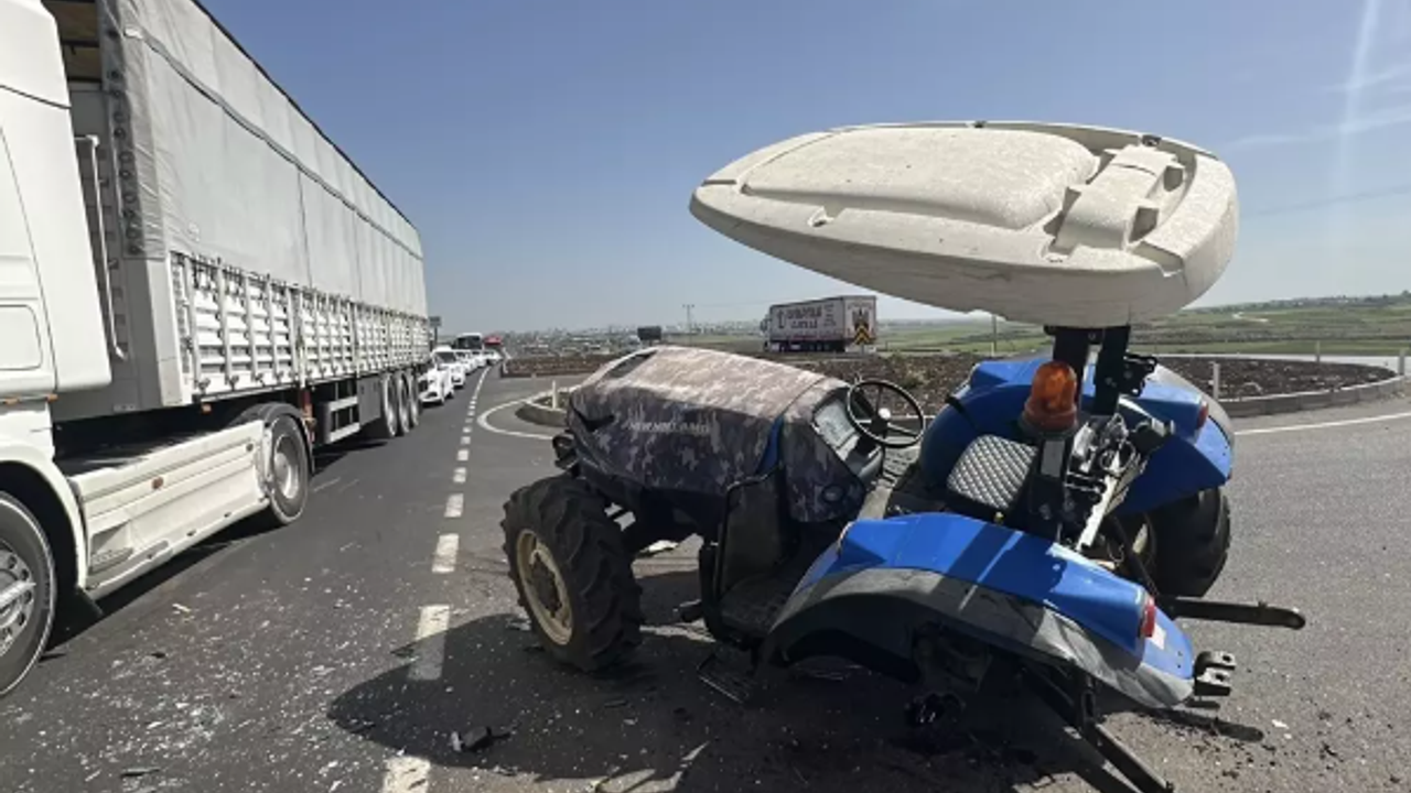 Şanlıurfa'da Zincirleme Trafik Kazası;6 Yaralı