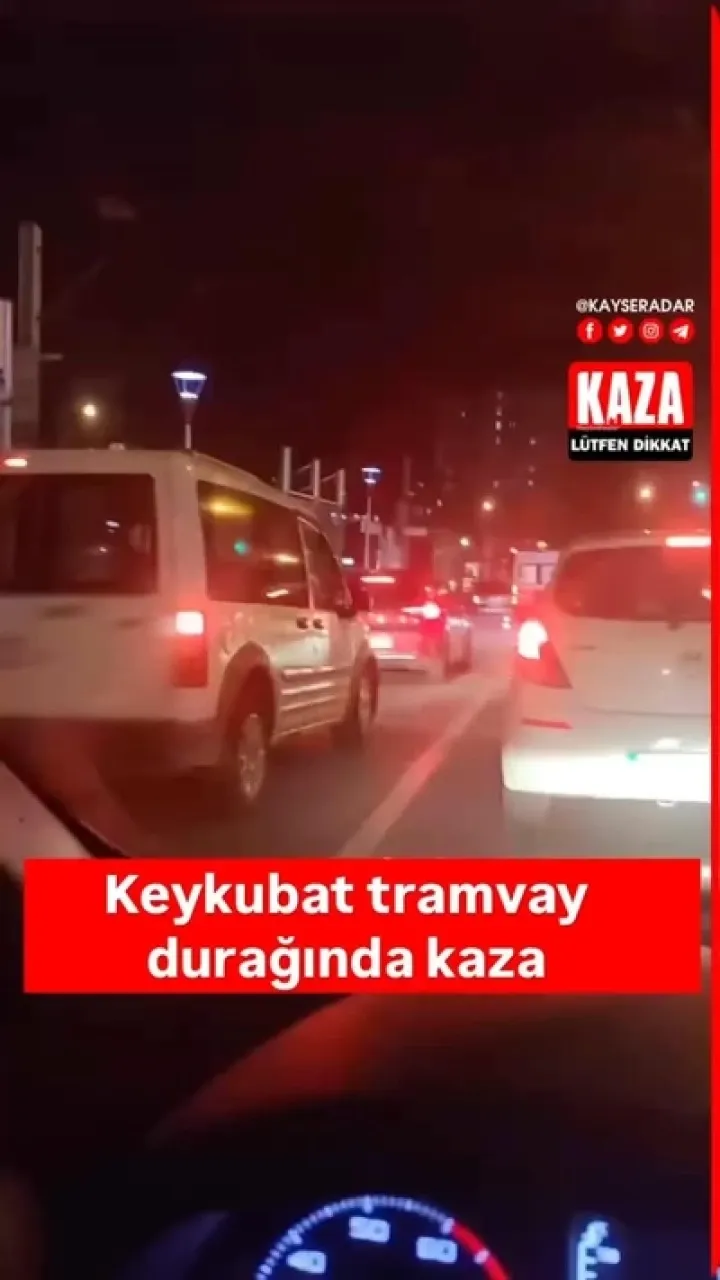 Keykubat tramvay durağında trafik kazası meydana geldi