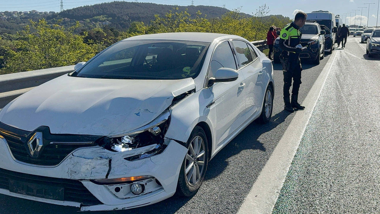 Kuzey Marmara Otoyolu'nda zincirleme kaza: 8 araçta hasar oluştu