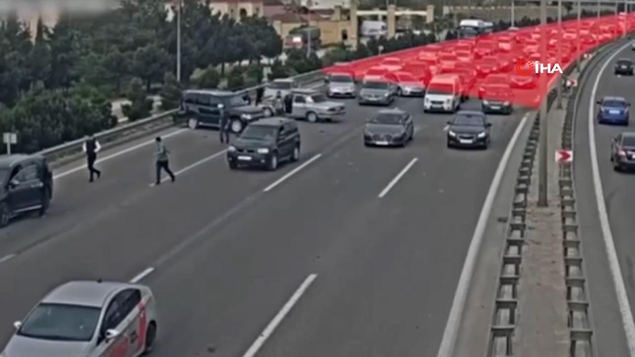 Azerbaycan’da zincirleme kaza